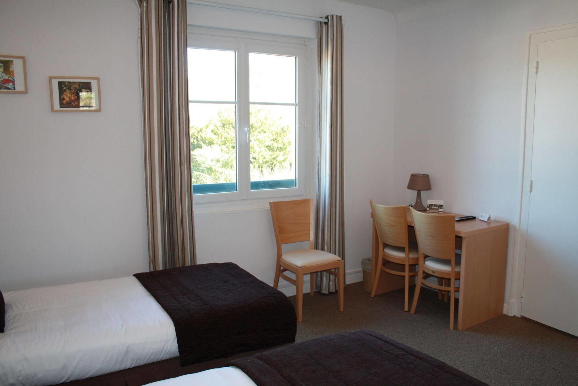 אסקיין Hotel De La Rhune מראה חיצוני תמונה