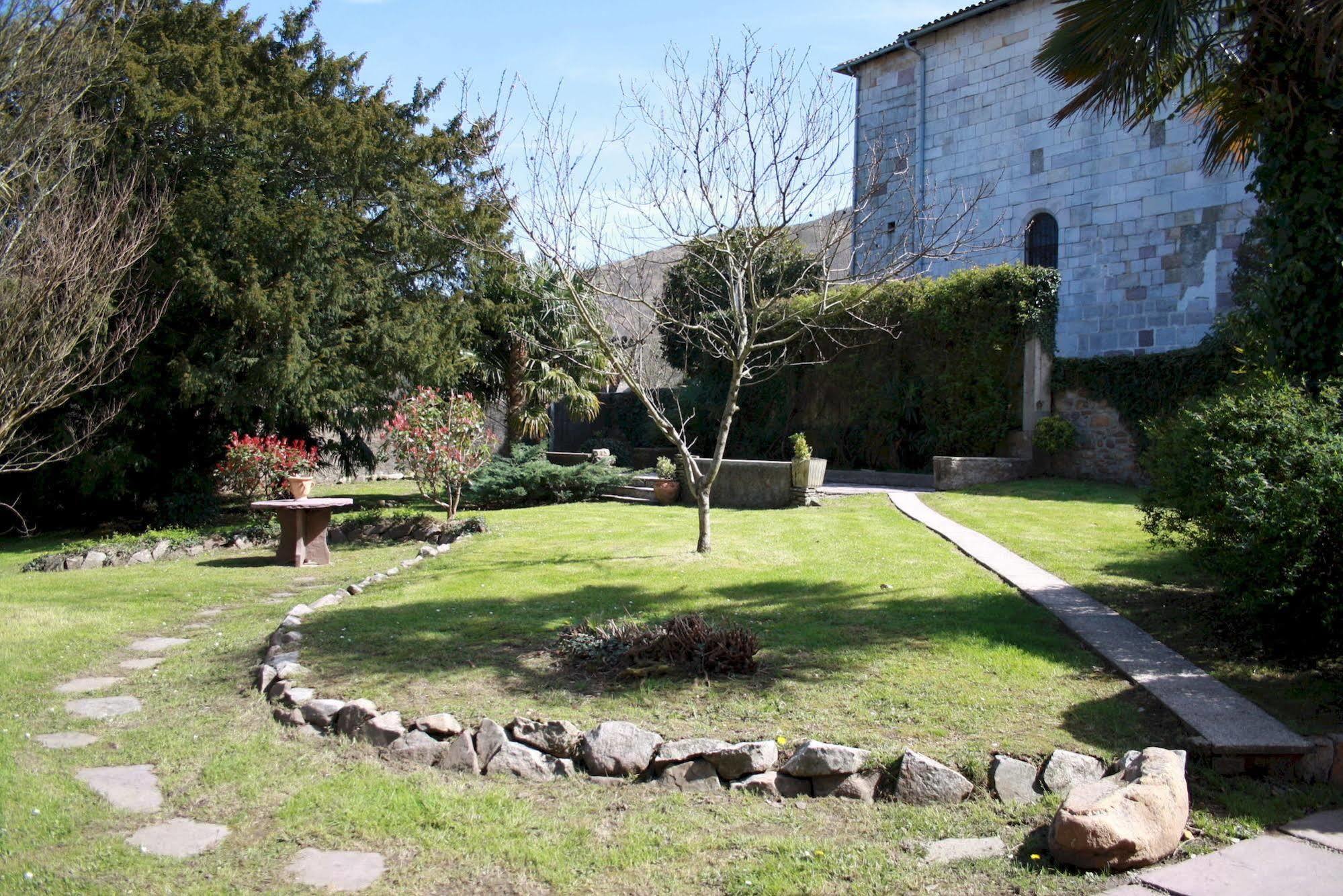 אסקיין Hotel De La Rhune מראה חיצוני תמונה