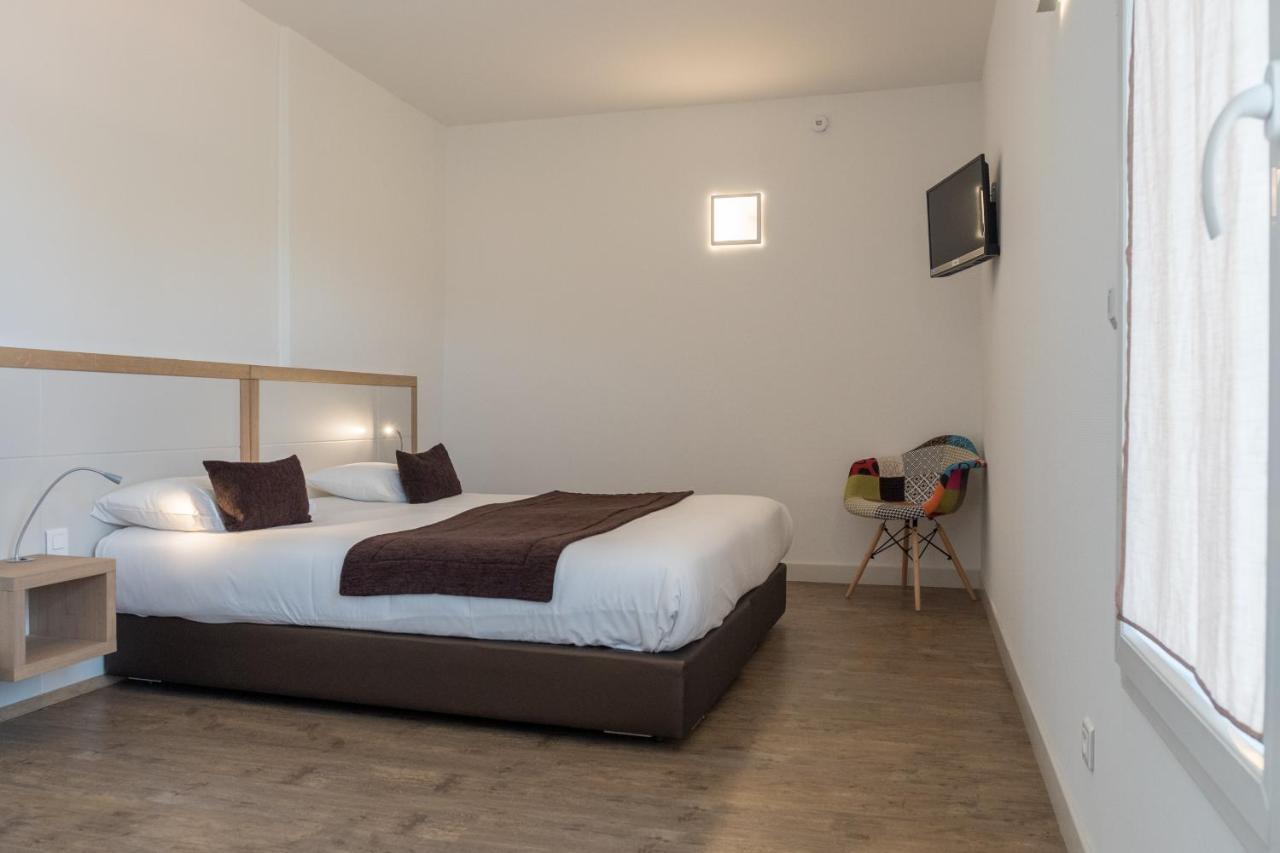 אסקיין Hotel De La Rhune מראה חיצוני תמונה